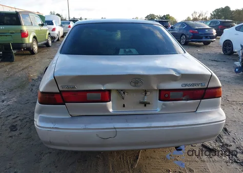 1997 Toyota Camry Le из США, поврежденный, VIN 4T1BG22K7VU816018